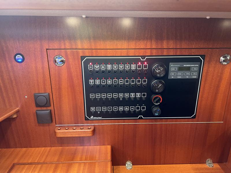 Josephine – image 16