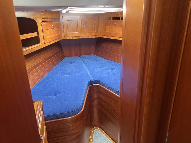 Josephine – image 33